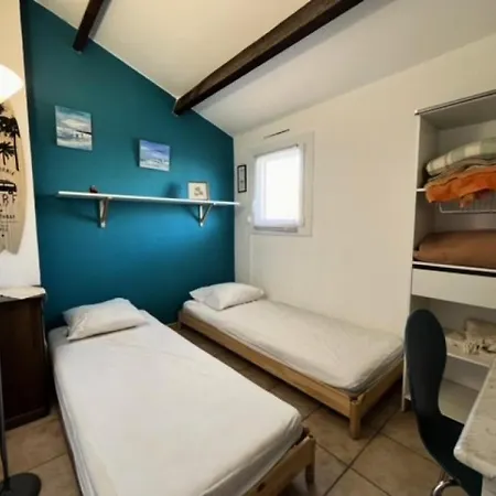 فيلة Les Maisons De La - T3 Proche Maison De La Mae-9881